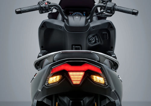 Lanterna Burgman ADX 125 Feltrin